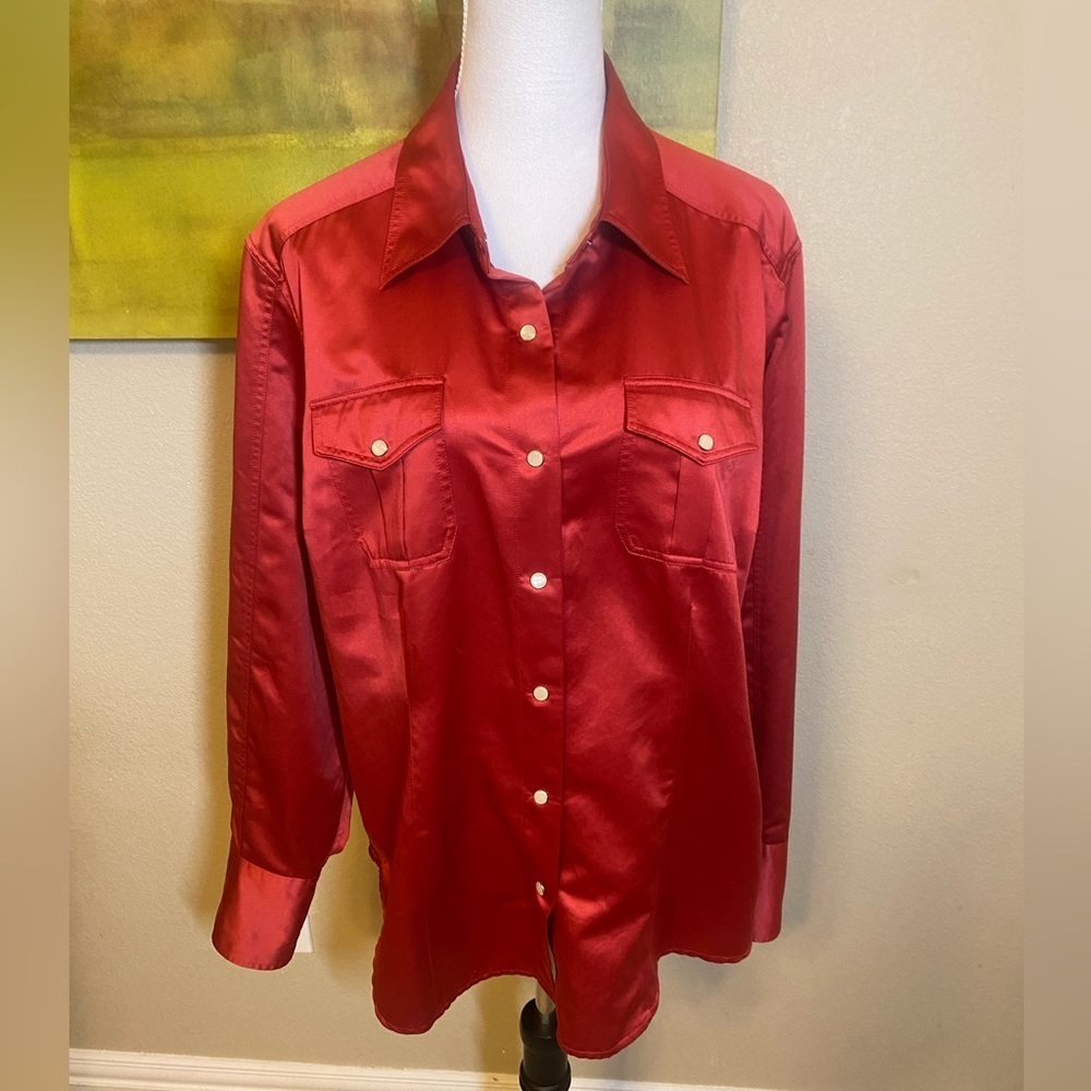 NWOT Tommy Hilfiger Woman Pearl Snap Blouse, Size 18
